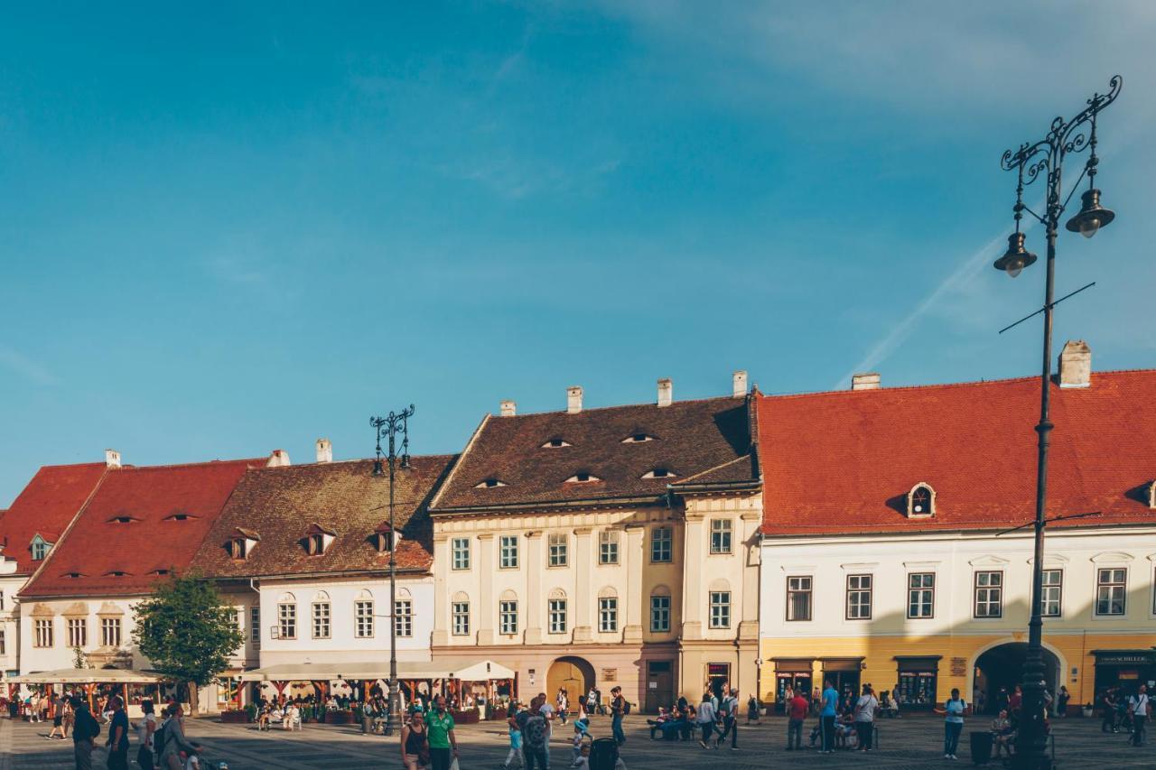 Gasthof Sara Sibiu Exteriör bild