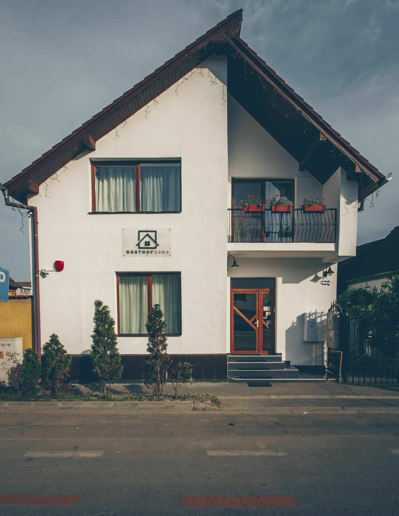 Gasthof Sara Sibiu Exteriör bild