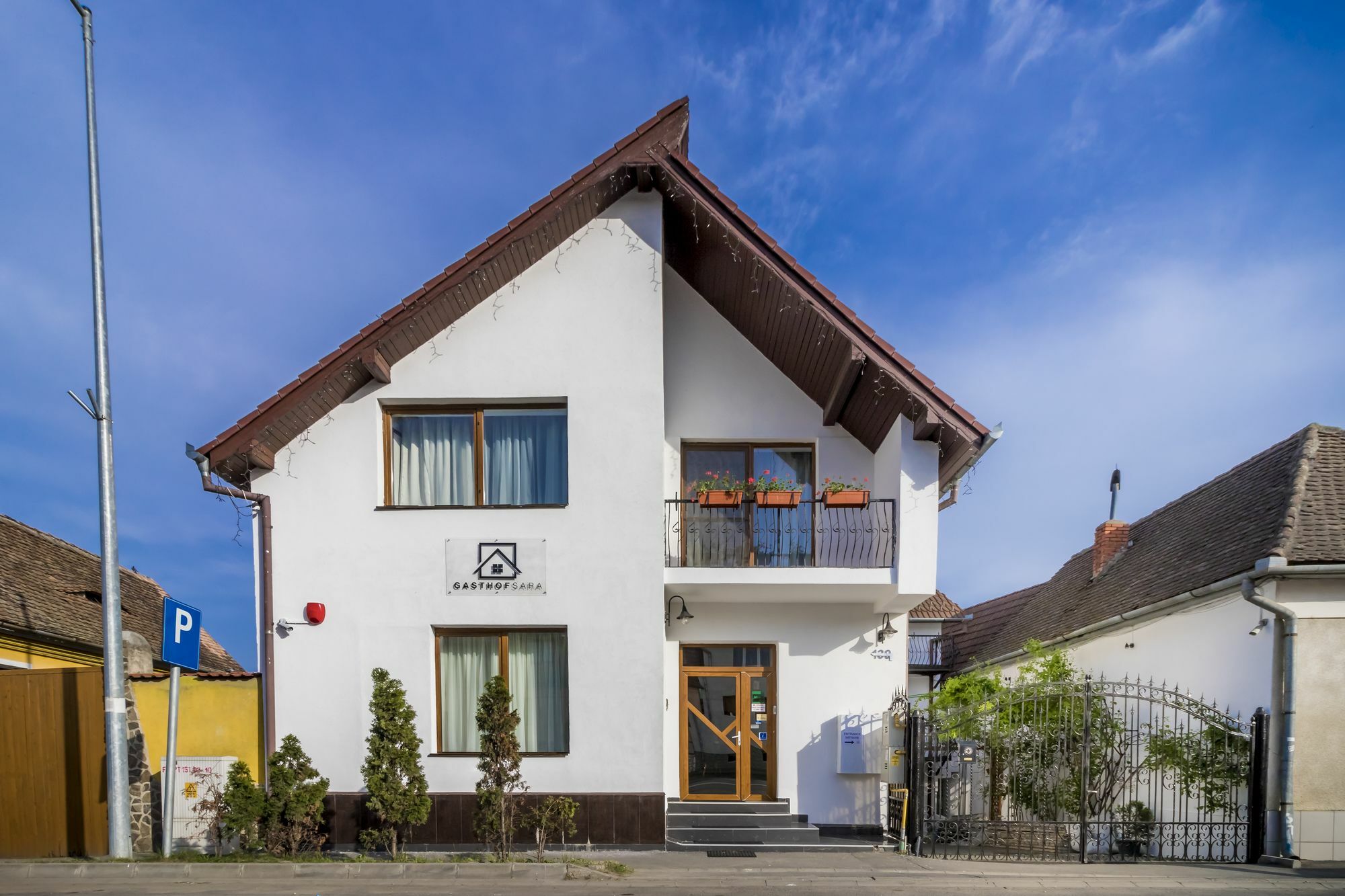 Gasthof Sara Sibiu Exteriör bild